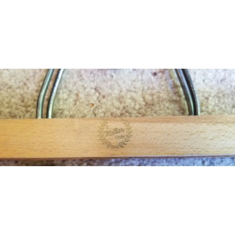 6 Vintage Wooden Wood Clamp Hangers Pant Skirt Harmony House Setwell Walker Scot